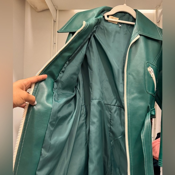 Vintage high quality faux leather in green size Medium Japanese made. - Picture 7 of 12
